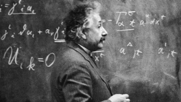 ¿Qué teorías de Einstein se han confirmado y cuáles aún son un enigma sin resolver?